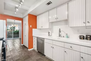 10056 Melinda Way, Northridge, CA 91325 - Photo 11