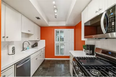 10056 Melinda Way #3, Northridge, CA 91325 - Photo 13