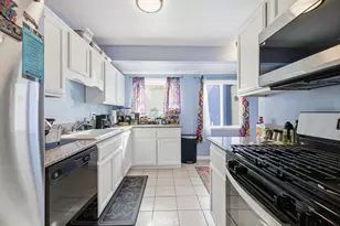 1346 W Ivyton St, Lancaster, CA 93534 - Photo 9