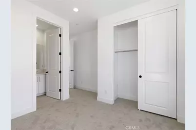 27558 Juniper Lane, Valencia, CA 91381 - Photo 17