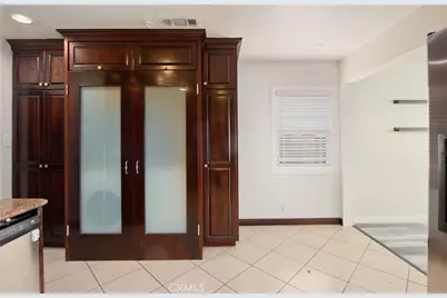 13568 Ottoman, Los Angeles, CA 91331 - Photo 33