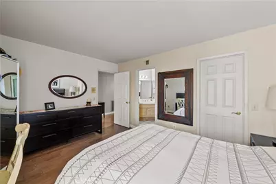 1934 Erin Way, Glendale, CA 91206 - Photo 43