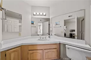 1934 Erin Way, Glendale, CA 91206 - Photo 33