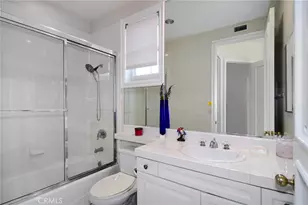 19134 Briarfield Way, Tarzana, CA 91356 - Photo 43