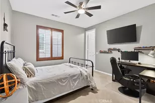 22505 Breakwater, Saugus, CA 91350 - Photo 39