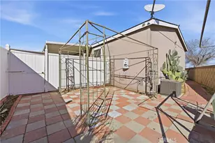 1900 Sandra Way, Rosamond, CA 93560 - Photo 17