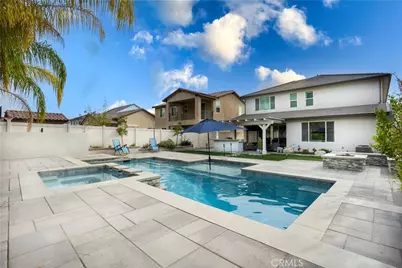 28604 Foothill, Saugus, CA 91350 - Photo 9