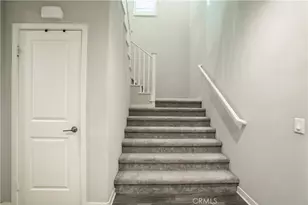 28604 Foothill, Saugus, CA 91350 - Photo 25