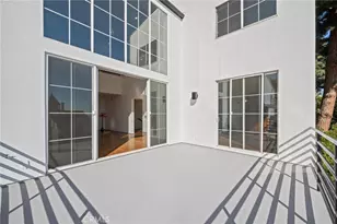 8246 Woodshill Trail, Los Angeles, CA 90069 - Photo 23