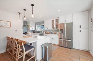 27834 Parkvale Dr, Saugus, CA 91350 - Photo 17