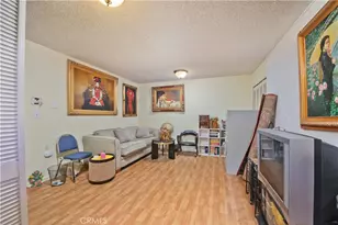 5711 Owensmouth, Woodland Hills, CA 91367 - Photo 19