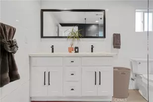 16411 Magellan, Huntington Beach, CA 92647 - Photo 29