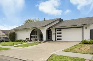 16411 Magellan, Huntington Beach, CA 92647 - Photo 1