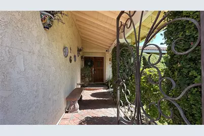 7700 Maestro, West Hills, CA 91304 - Photo 3