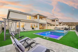 28511 Sparrow Wy, Saugus, CA 91350 - Photo 5