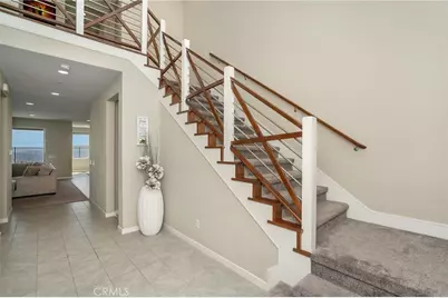 28511 Sparrow Way, Saugus, CA 91350 - Photo 13