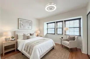 22131 Oxnard St, Woodland Hills, CA 91367 - Photo 17