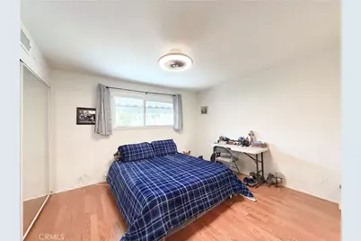 22131 Oxnard Street, Woodland Hills, CA 91367 - Photo 13