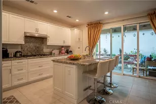 20525 Martingale, Saugus, CA 91350 - Photo 11