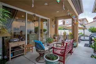 20525 Martingale, Saugus, CA 91350 - Photo 13