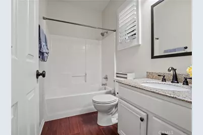 28532 Agajanian, Saugus, CA 91390 - Photo 11