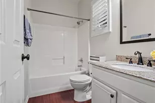 28532 Agajanian, Saugus, CA 91390 - Photo 11