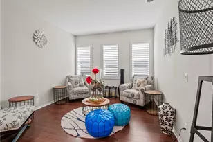 28532 Agajanian, Saugus, CA 91390 - Photo 5