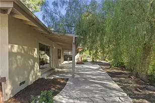 10320 Valley Glow, Sunland, CA 91040 - Photo 41