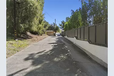 10320 Valley Glow, Sunland, CA 91040 - Photo 53