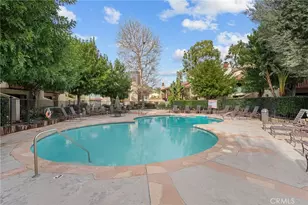 21551 Burbank, Woodland Hills, CA 91367 - Photo 51
