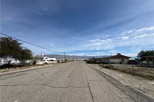 13841 Carson, Trona, CA 93562 - Photo 17