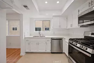 19018 Sherman Way, Reseda, CA 91335 - Photo 7