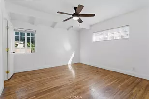 22727 Collins St, Woodland Hills, CA 91367 - Photo 15