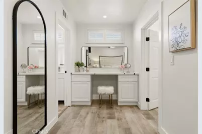 6020 Neddy Avenue, Woodland Hills, CA 91367 - Photo 17