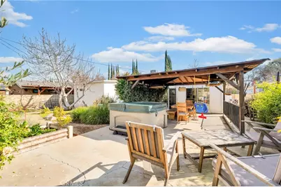 7037 Tunney Avenue, Reseda, CA 91335 - Photo 27