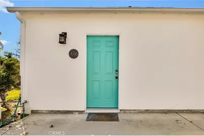7037 Tunney Avenue, Reseda, CA 91335 - Photo 29