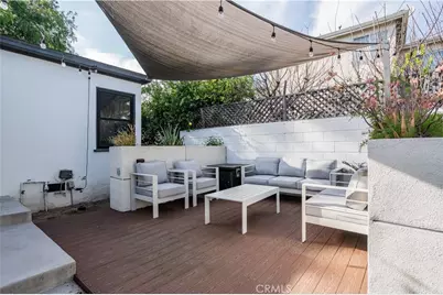 4044 Coolidge Avenue, Los Angeles, CA 90066 - Photo 19