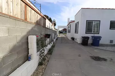 1917 W 74th, Los Angeles, CA 90047 - Photo 21