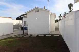 1917 W 74th, Los Angeles, CA 90047 - Photo 67