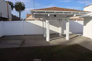 1917 W 74th, Los Angeles, CA 90047 - Photo 17