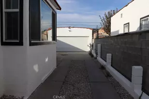 1917 W 74th, Los Angeles, CA 90047 - Photo 13