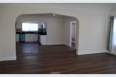 1917 W 74th, Los Angeles, CA 90047 - Photo 29