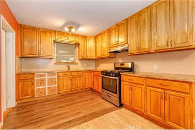 18649 Chase, Northridge, CA 91324 - Photo 15