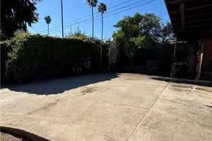 529 531 S Sydney, East Los Angeles, CA 90022 - Photo 17