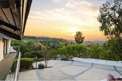 31673 Foxfield, Westlake Village, CA 91361 - Photo 9