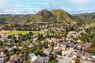 24308 Shrewsbury, West Hills, CA 91307 - Photo 47