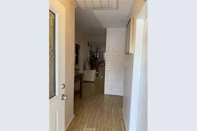 18800 Arminta, Reseda, CA 91335 - Photo 5