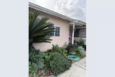 18800 Arminta, Reseda, CA 91335 - Photo 1