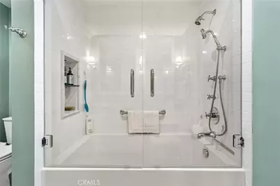 12380 Chandler, Valley Village, CA 91607 - Photo 23