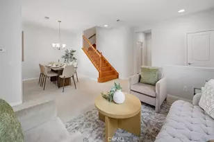 19345 Laroda Ln, Saugus, CA 91350 - Photo 5